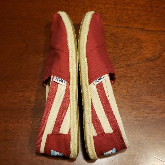 Toms red striped canvas slip ons - Picture 5 of 8